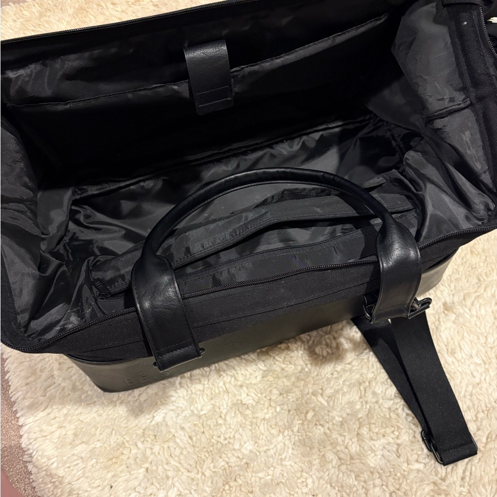 Beis Weekender - image 4